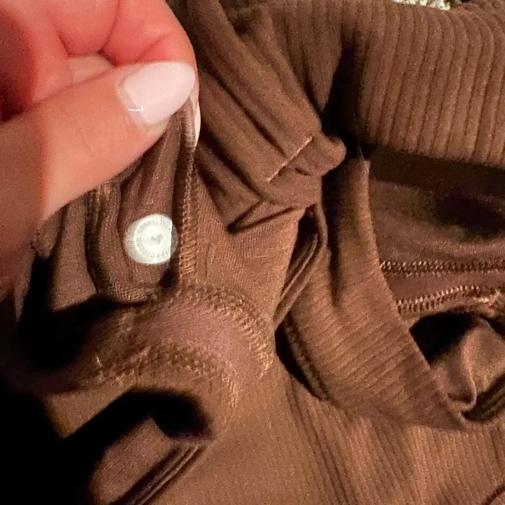 lululemon athletica Chocolate Brown Leggings Set - Picture 5 of 6